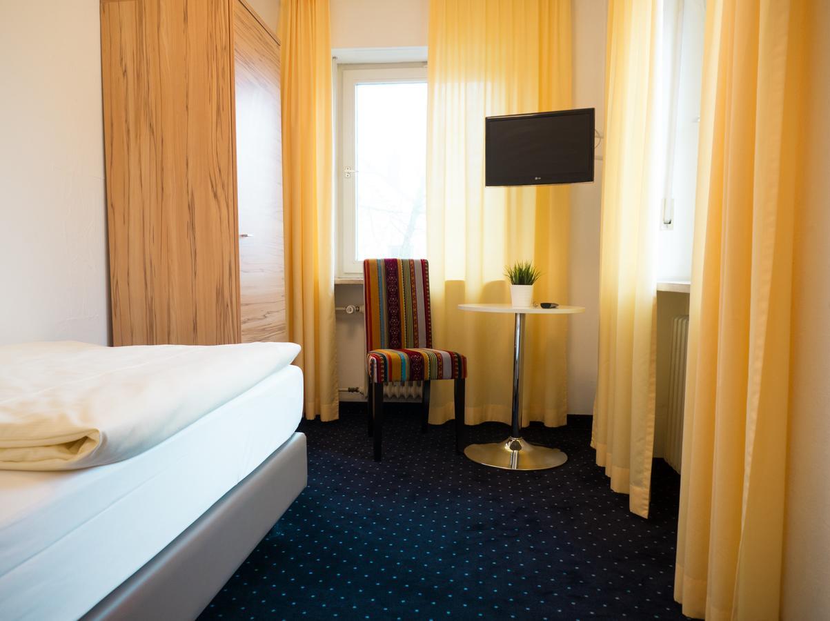 Pension Constantin Erding Exterior foto